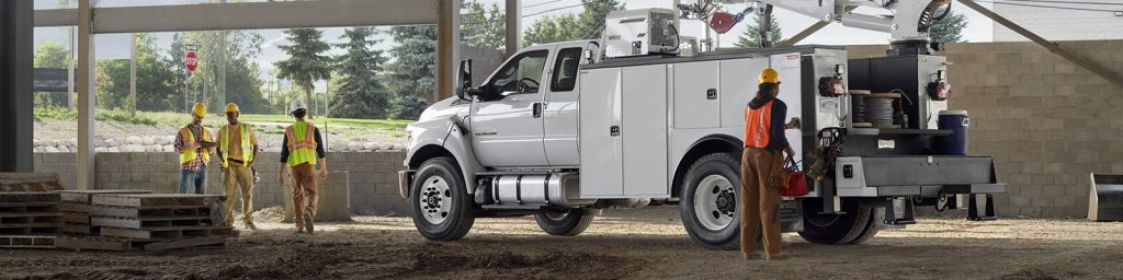 difference between ford f650 chevy 6500