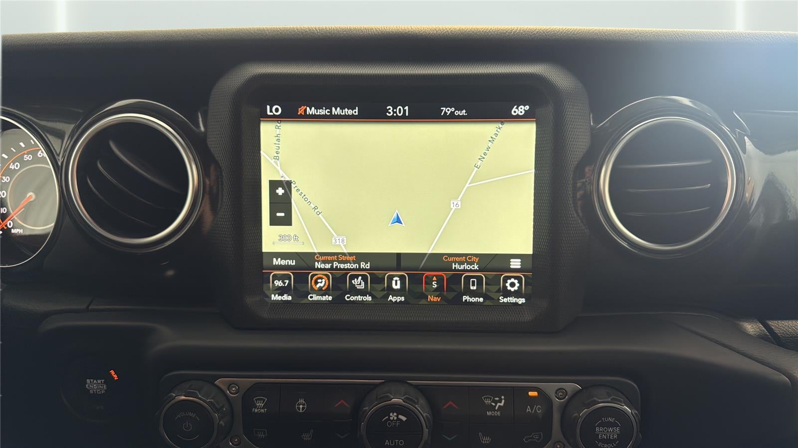 2023 Jeep Wrangler Sahara Altitude