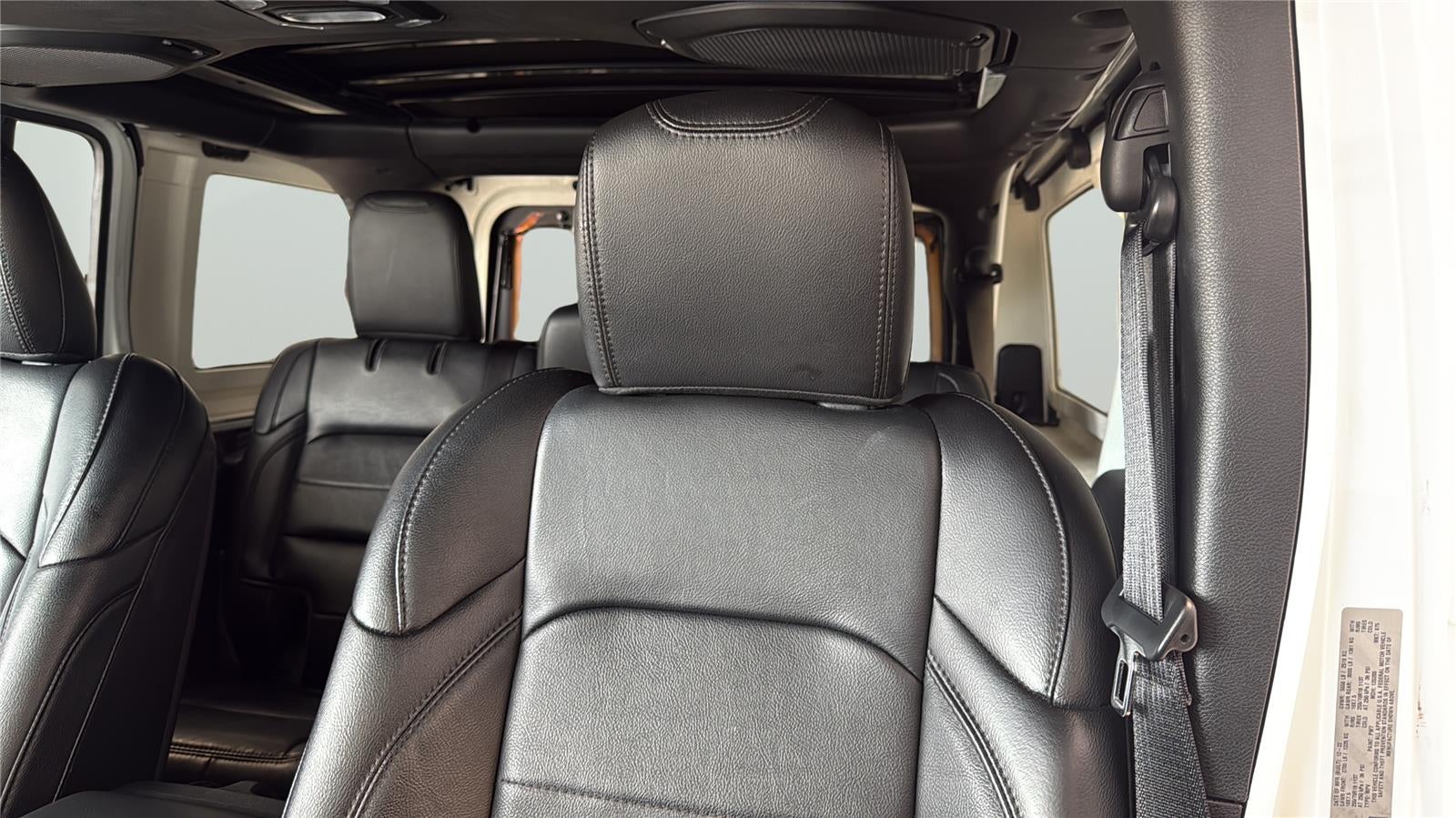 2023 Jeep Wrangler Sahara Altitude