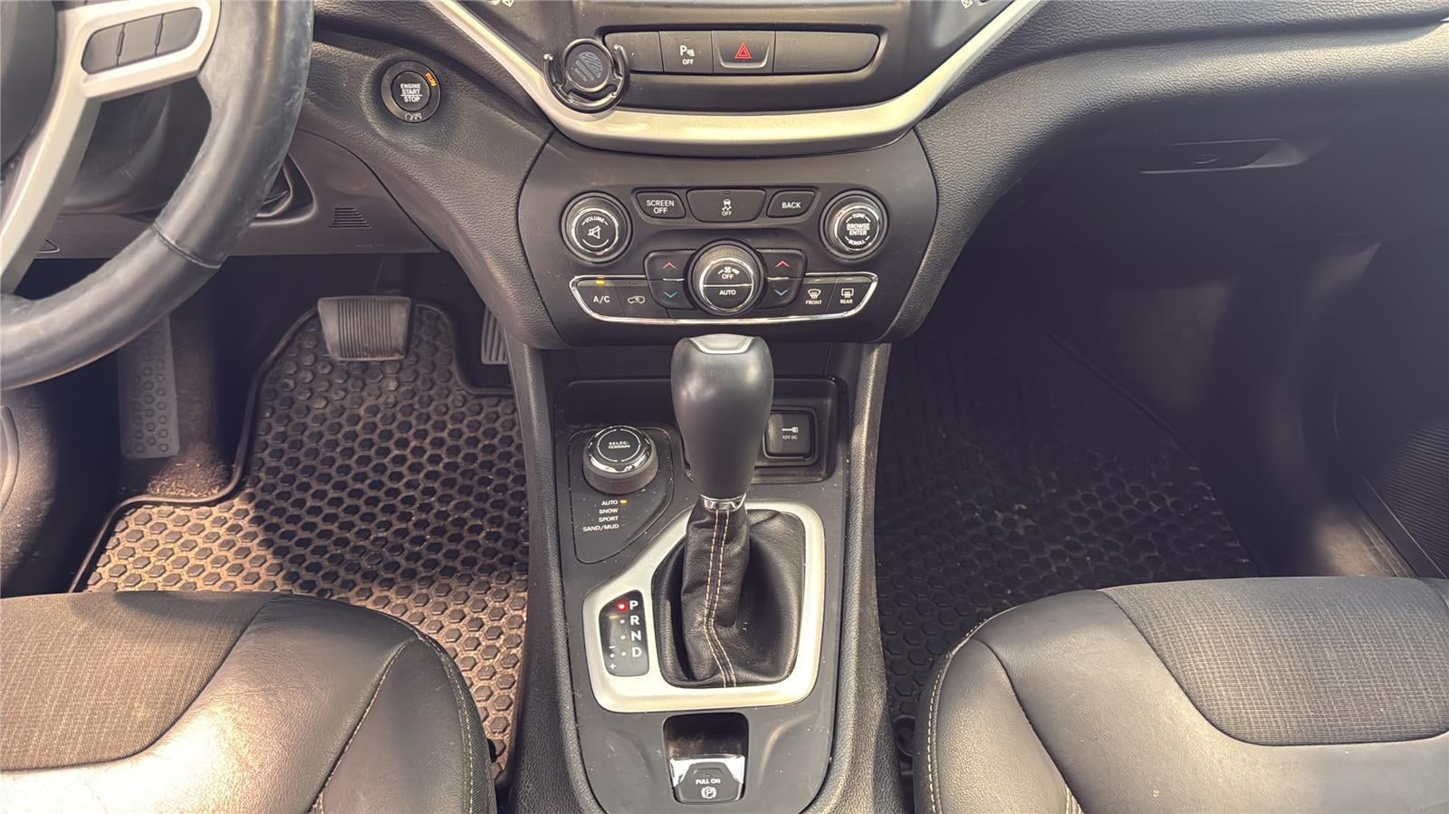 2018 Jeep Cherokee Latitude Plus