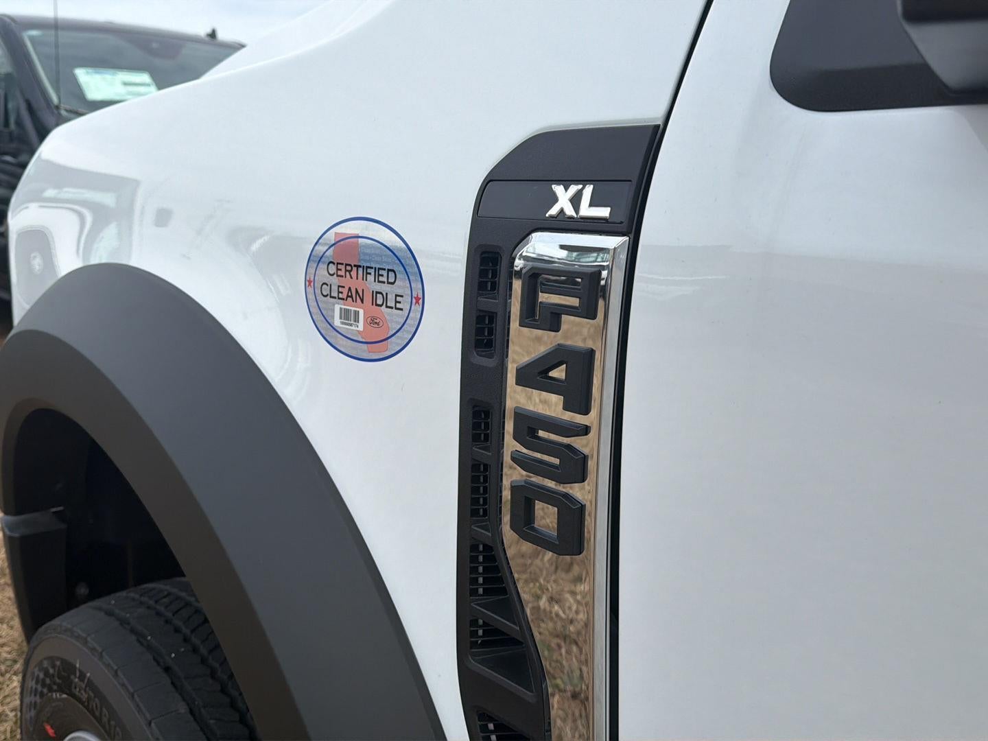 2026 Ford Chassis Cab XL