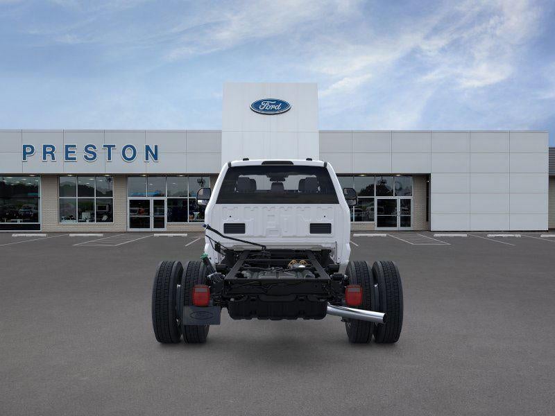 2026 Ford Chassis Cab XL