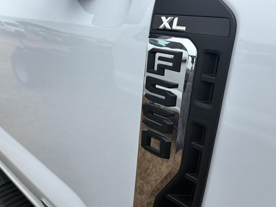 2026 Ford Super Duty F-550 DRW XL