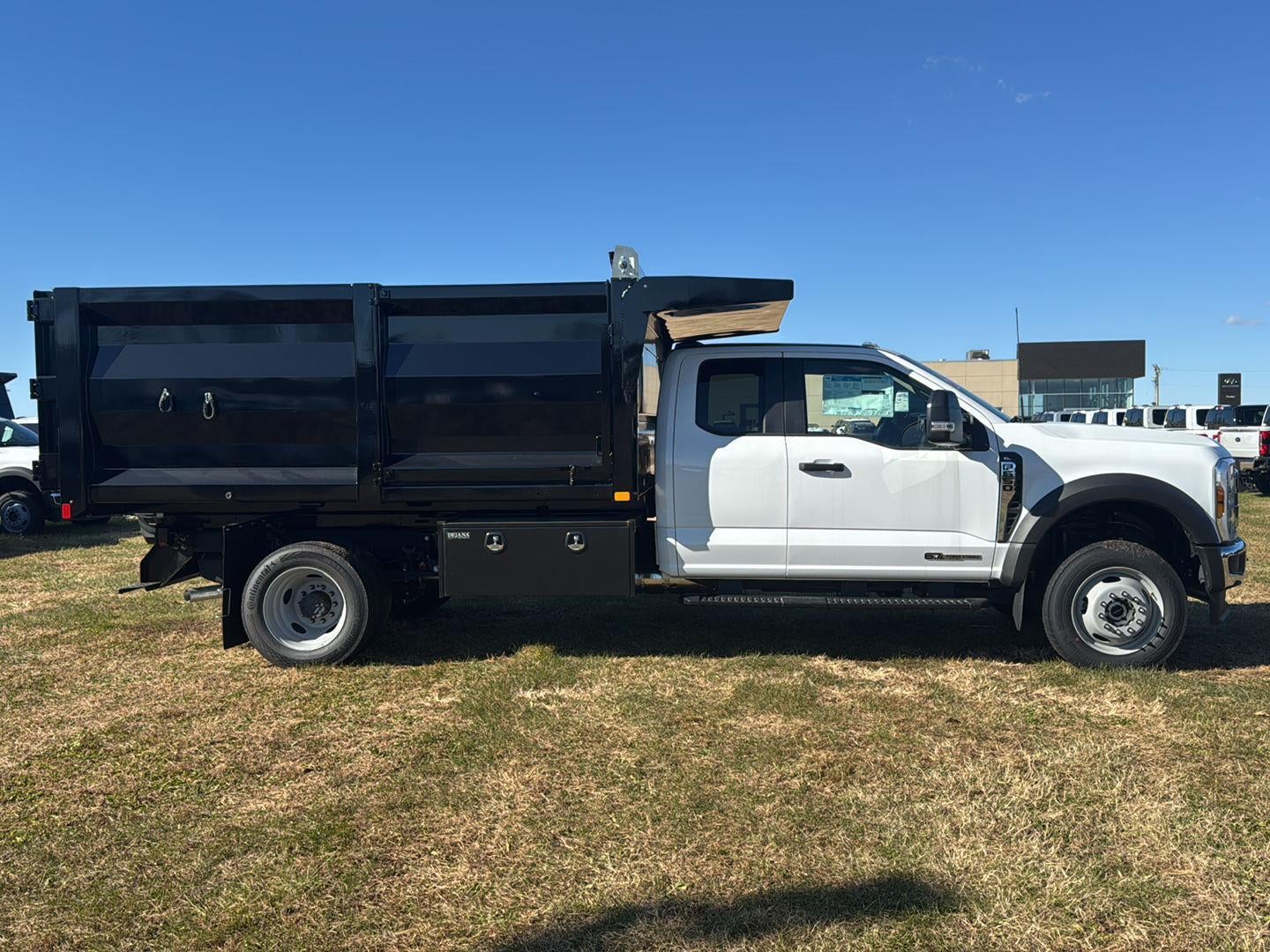 2024 Ford Super Duty F-550 DRW 12' RUGBY HEAVY DUTY LANDSCAPE DUMP, MANUAL TARP, DROP DOWN COMBO HITCH, 48" UNDERBODY TOOLBOX