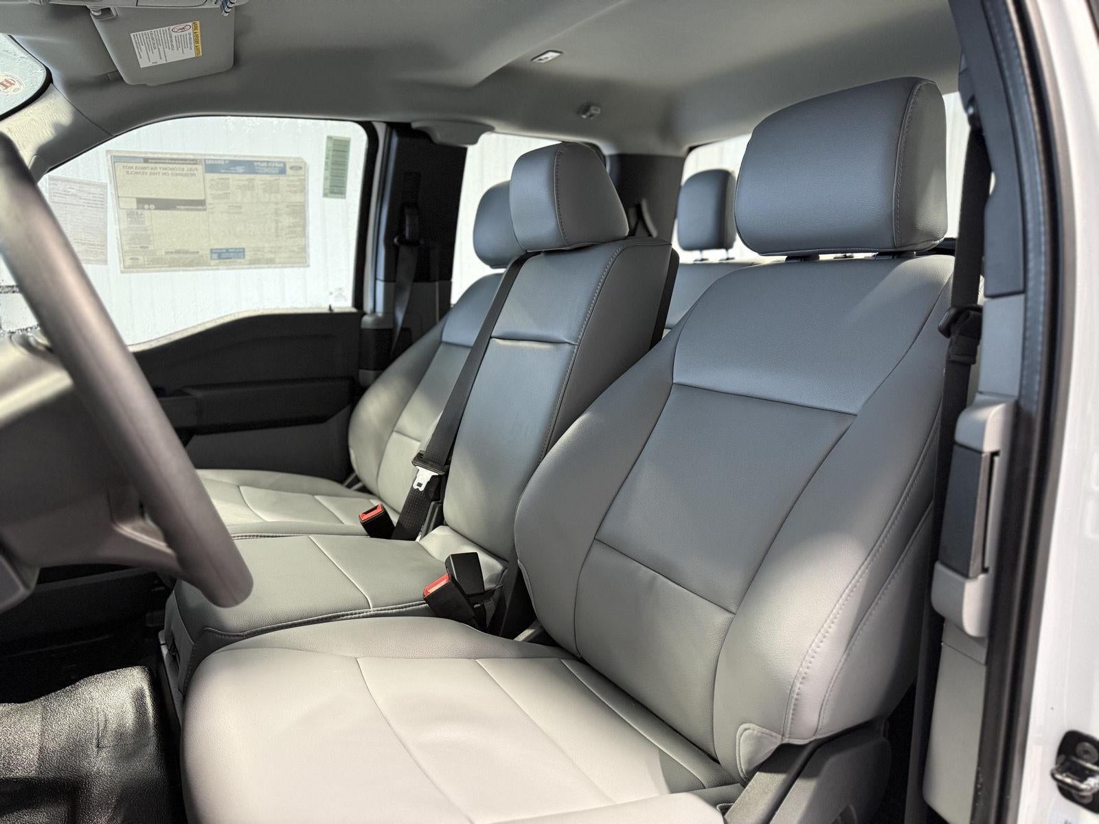 2026 Ford Super Duty F-550 DRW XL CHASSIS ONLY