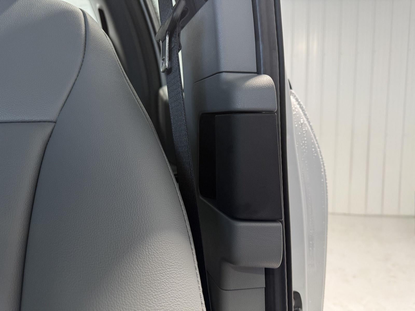 2026 Ford Super Duty F-550 DRW XL CHASSIS ONLY