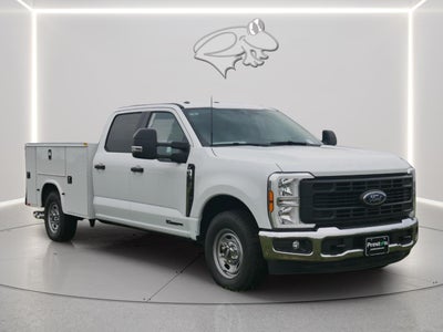 2025 Ford Super Duty F-250 8' KNAPHEIDE SERVICE BODY, SPRAY IN LINER, CLASS V HITCH