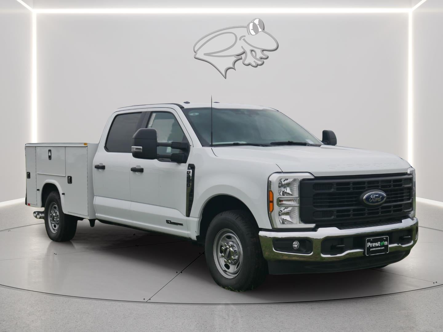 2025 Ford Super Duty F-250 8' KNAPHEIDE SERVICE BODY, SPRAY IN LINER, CLASS V HITCH