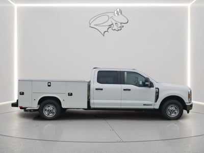2025 Ford Super Duty F-250 8' KNAPHEIDE SERVICE BODY, SPRAY IN LINER, CLASS V HITCH
