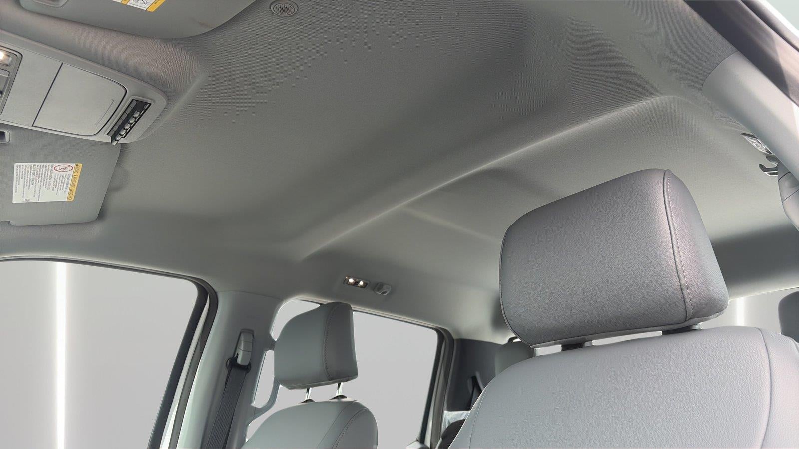 2026 Ford Super Duty F-250 SRW 8' READING CLASSIC II SERVICE BODY, C260 PACKAGE, CLASS V HITCH