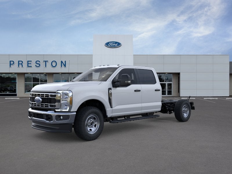 2026 Ford Super Duty F-350 SRW XL