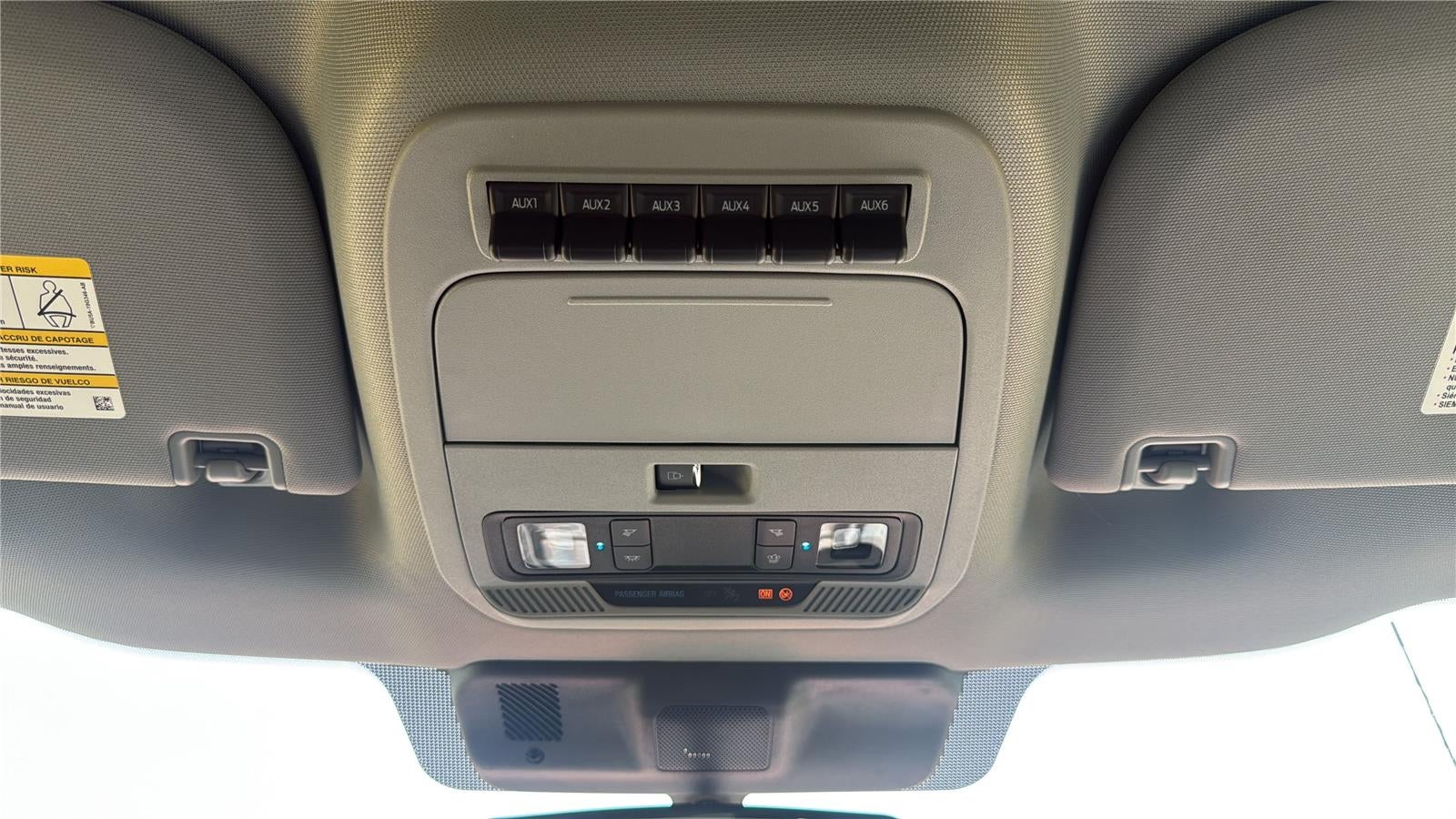 2026 Ford Super Duty F-350 SRW 9' KNAPHEIDE SERVICE BODY, REMOTE LOCKS, CLASS V HITCH, SPRAY IN LINER