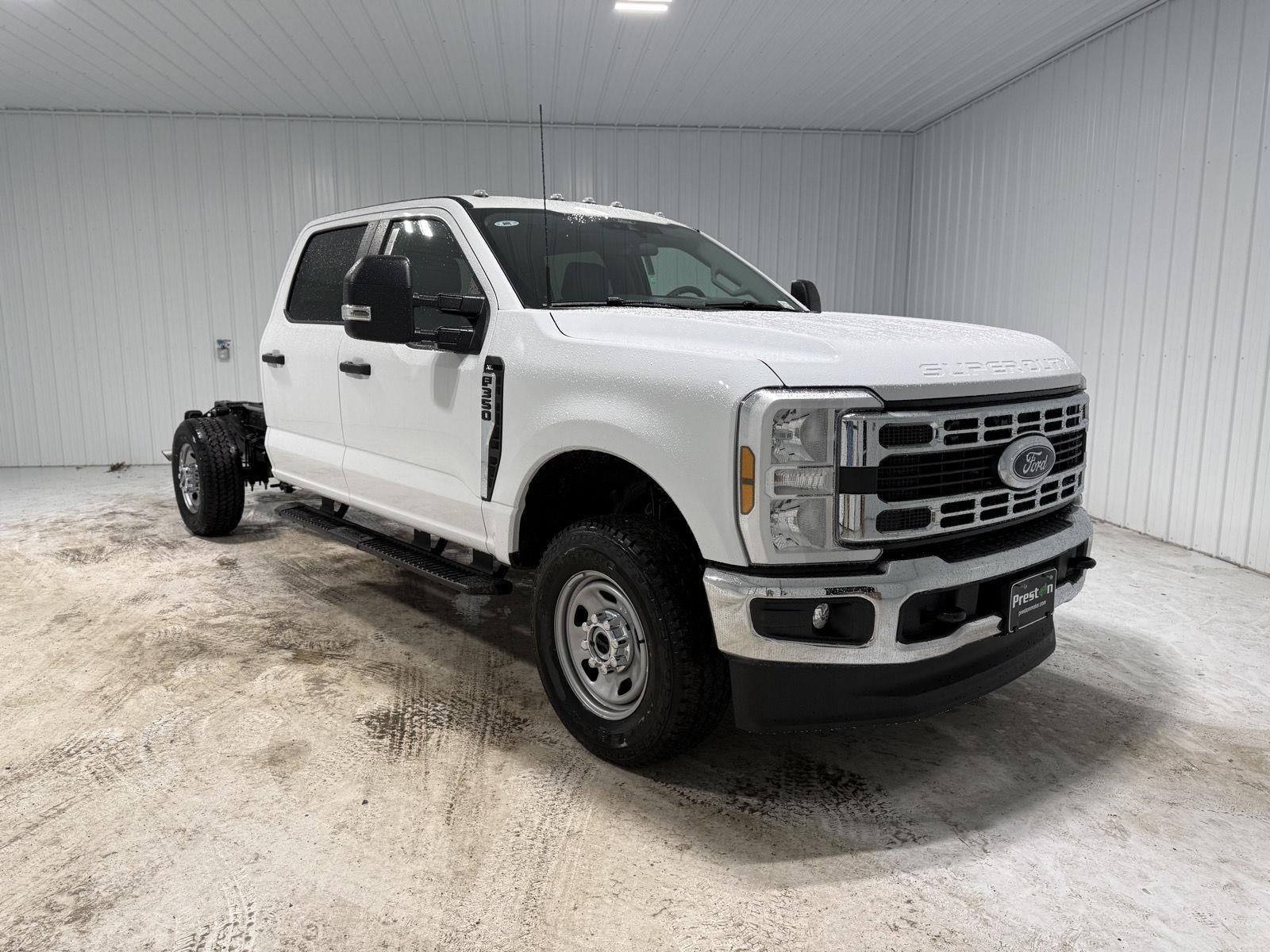 2026 Ford Super Duty F-350 SRW XL
