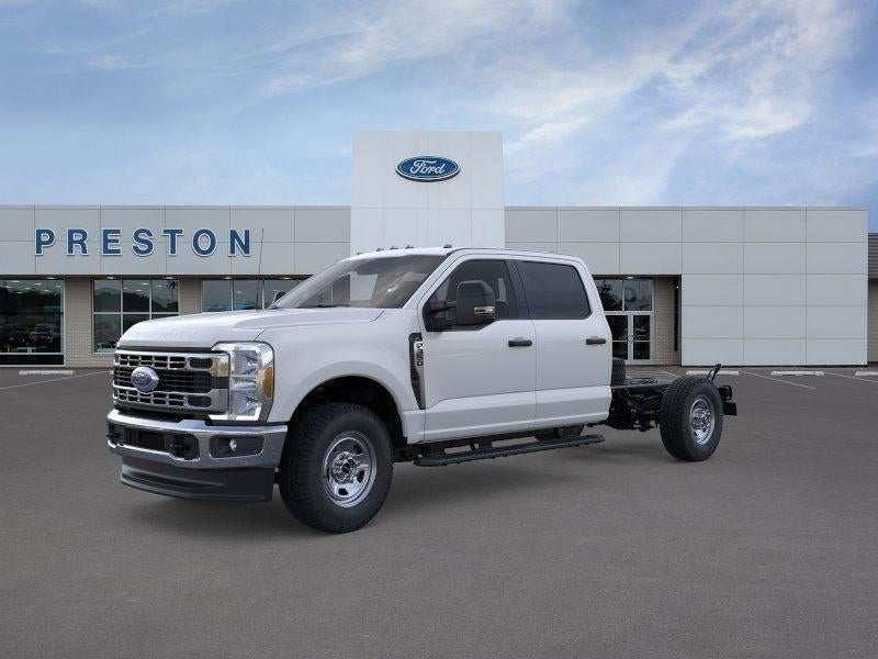 2026 Ford Super Duty F-350 SRW XL