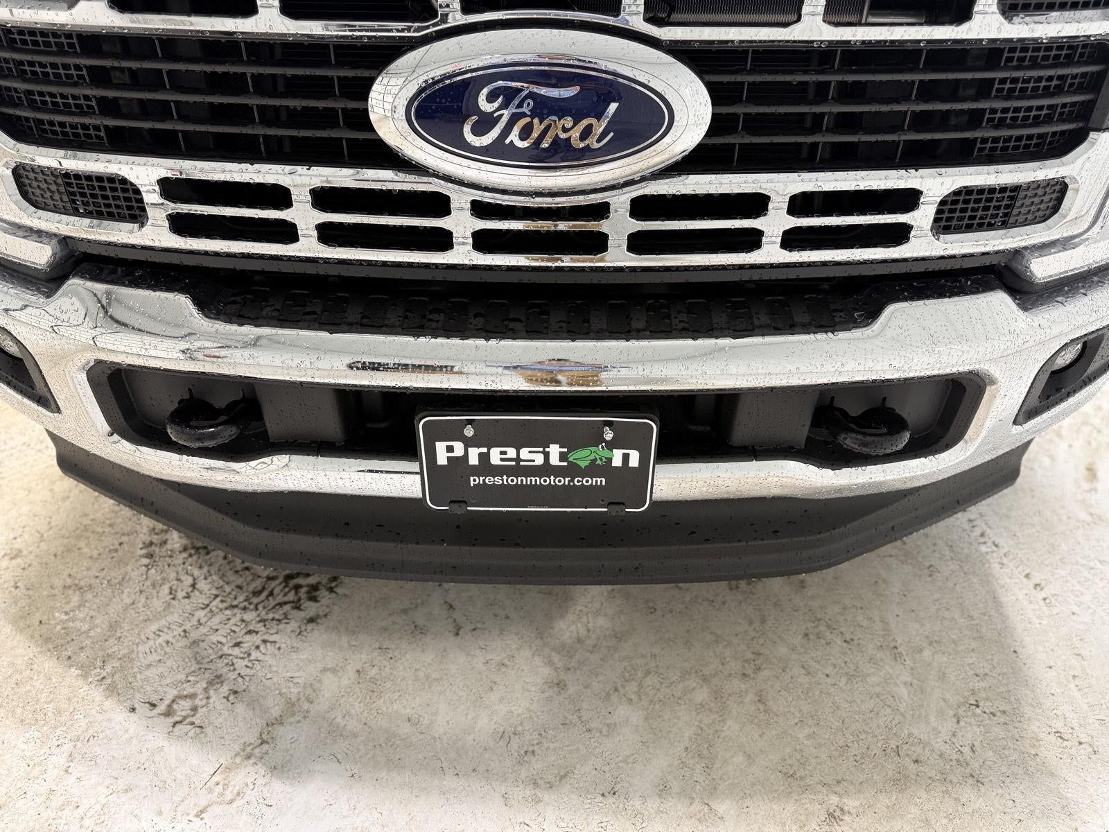 2026 Ford Super Duty F-350 SRW XL CHASSIS ONLY