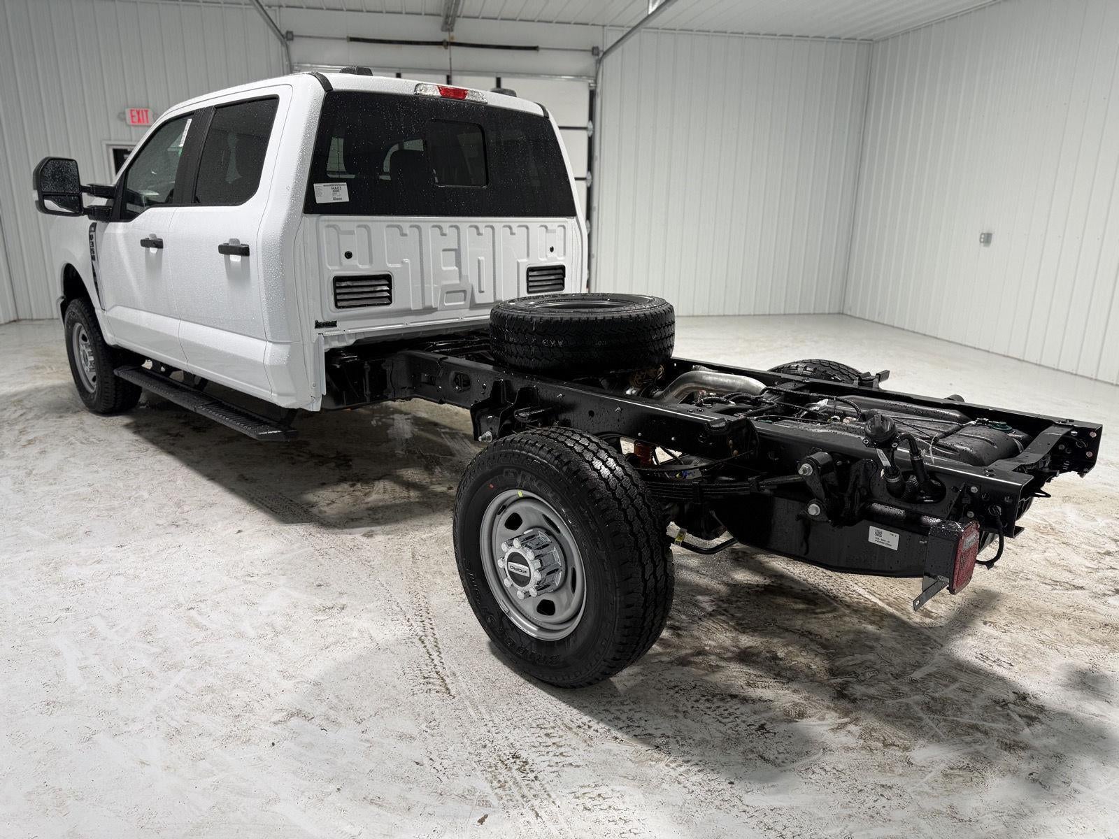 2026 Ford Super Duty F-350 SRW XL