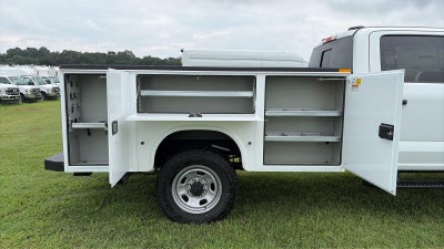 2026 Ford Super Duty F-350 SRW XL