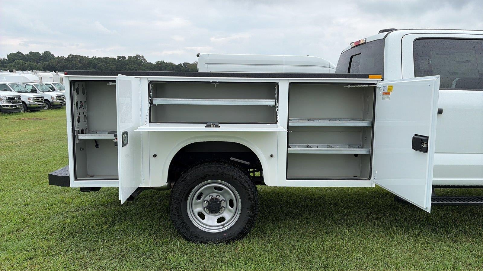 2026 Ford Super Duty F-350 SRW XL