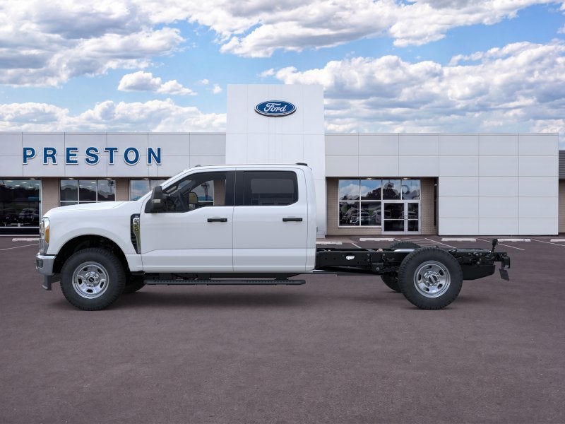 2026 Ford Super Duty F-350 SRW XL