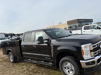 2025 Ford Chassis Cab XL