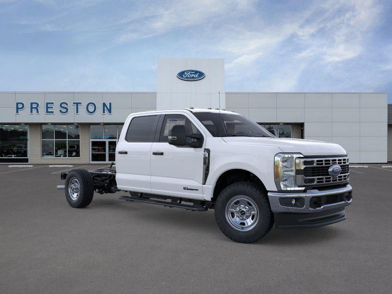 2025 Ford Super Duty F-350 XL