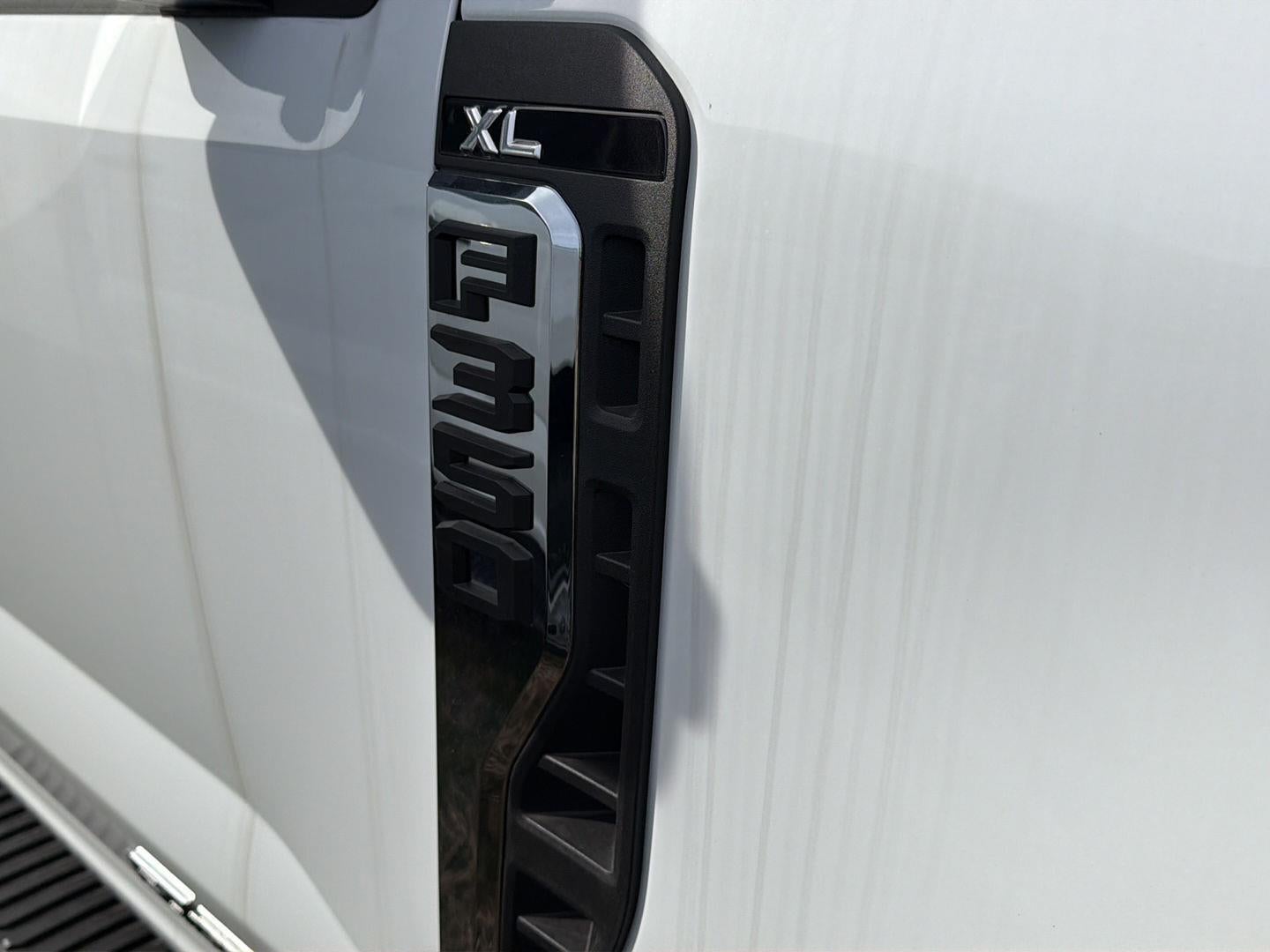 2025 Ford Super Duty F-350 XL