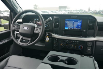 2025 Ford Chassis Cab XL