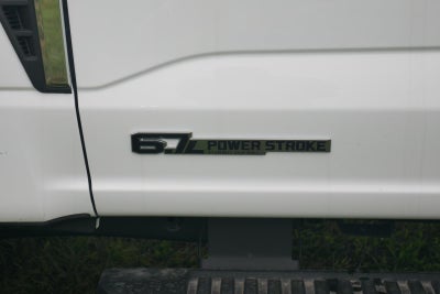 2025 Ford Chassis Cab XL