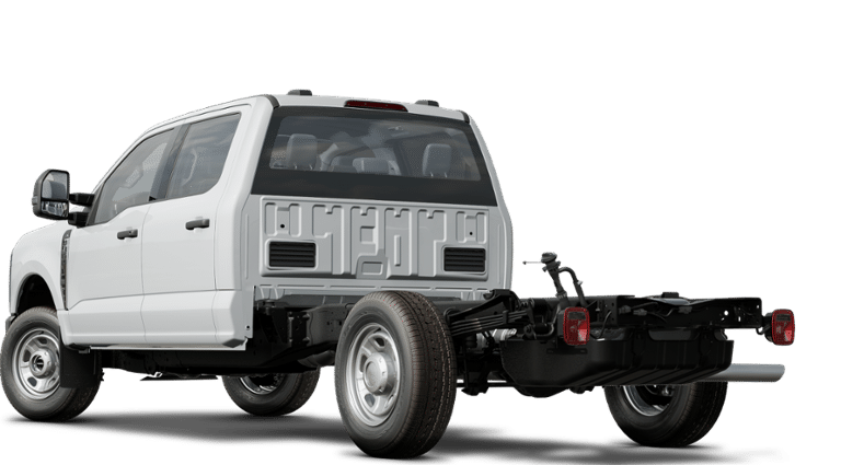 2025 Ford Chassis Cab XL