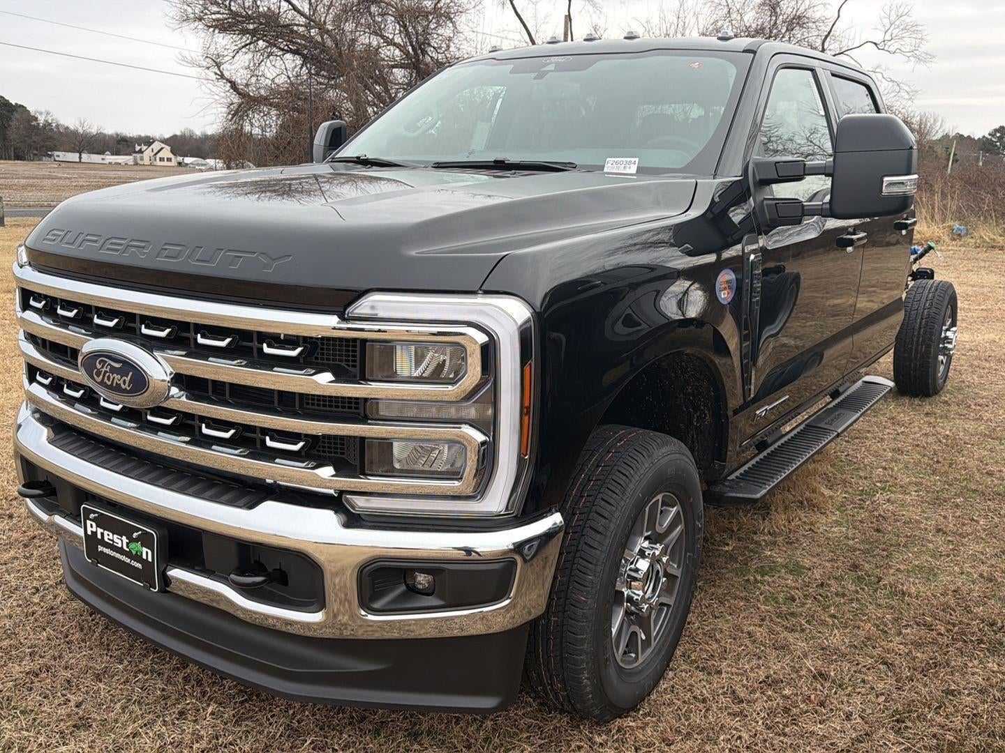 2026 Ford Super Duty F-350 Lariat