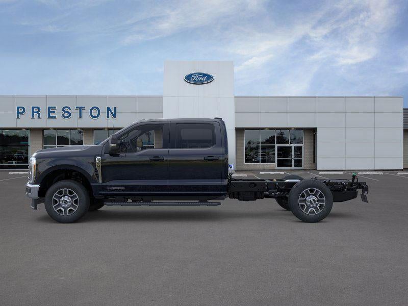 2026 Ford Super Duty F-350 Lariat