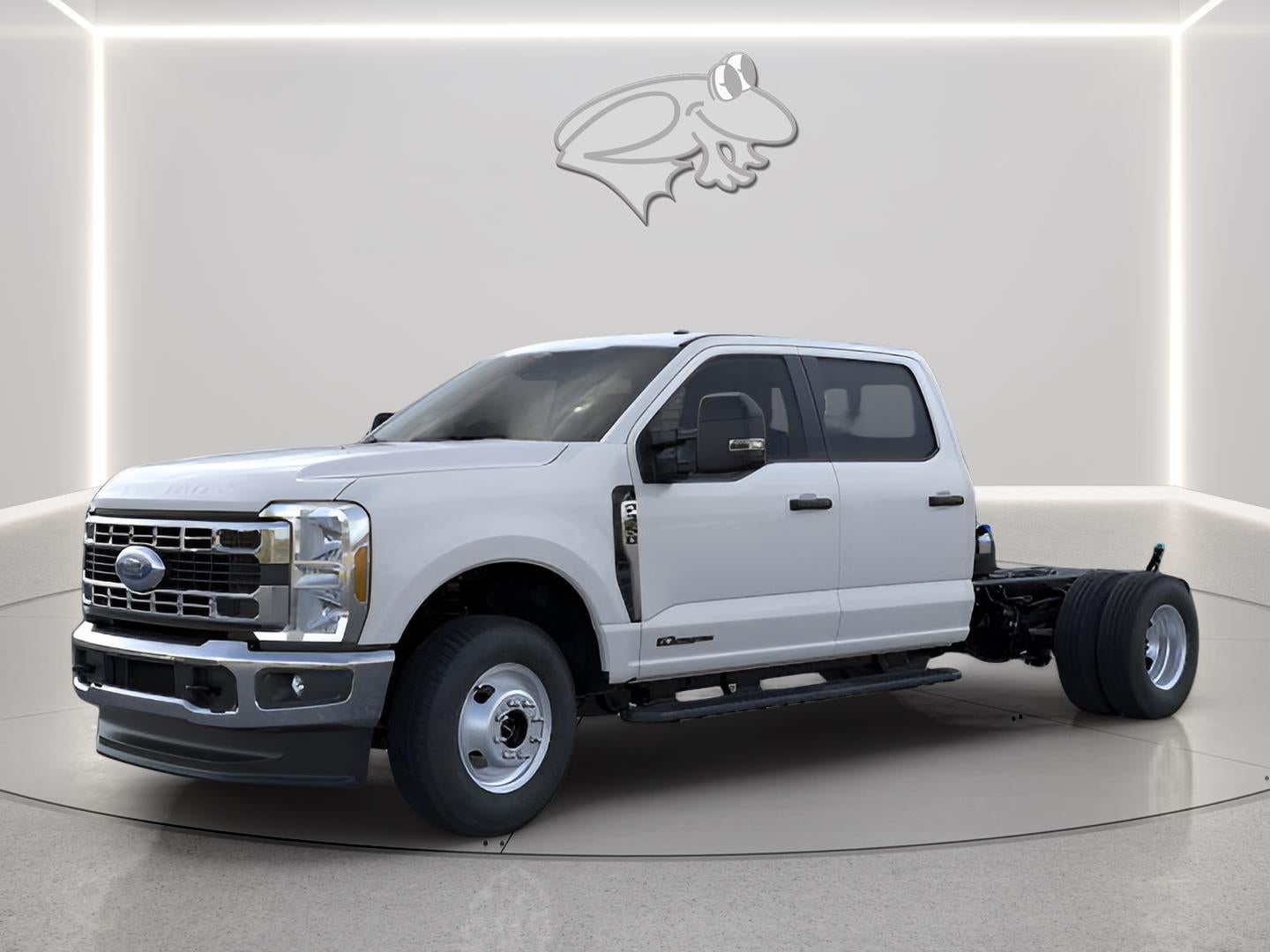 2026 Ford Super Duty F-350 DRW Lariat