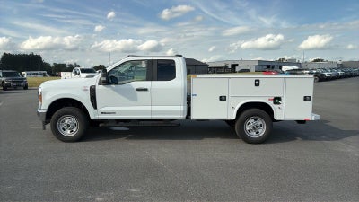 2027 Ford Super Duty F-350 Srw XL