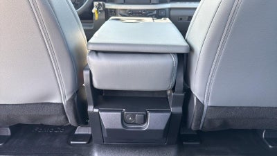 2026 Ford Super Duty F-450 Drw XL CHASSIS ONLY