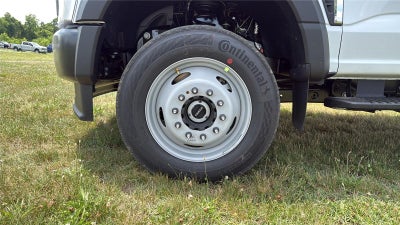 2026 Ford Super Duty F-450 DRW XL CHASSIS ONLY