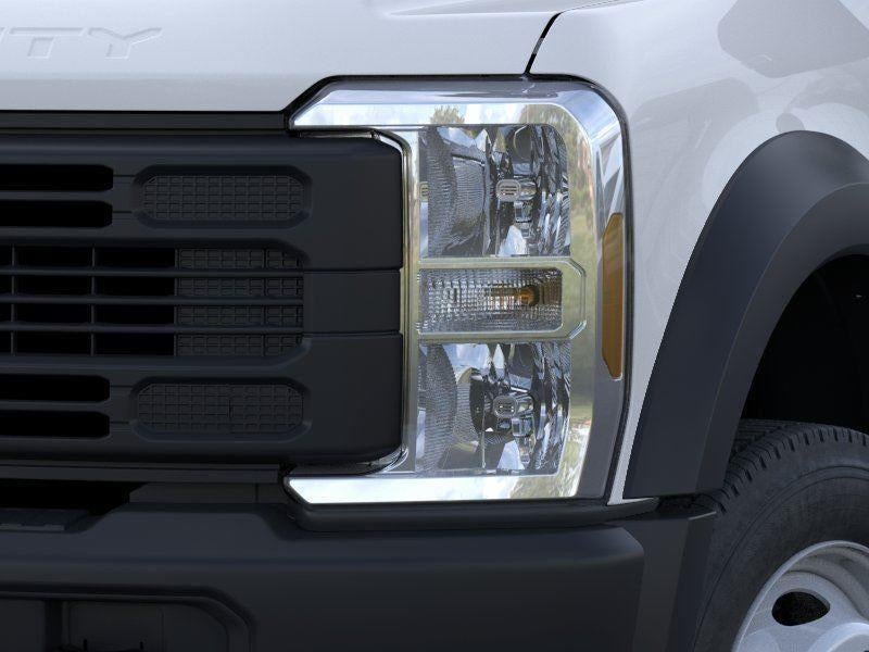 2026 Ford Super Duty F-450 DRW XL CHASSIS ONLY