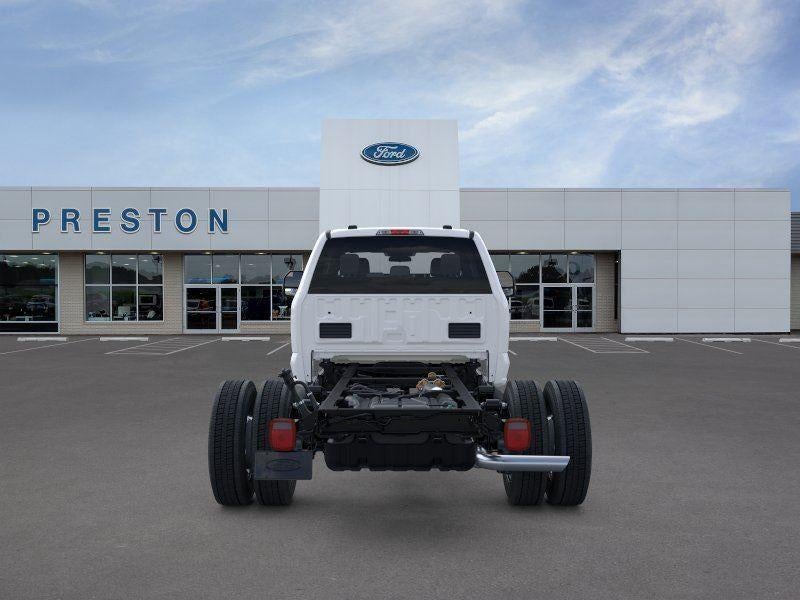 2026 Ford Super Duty F-450 DRW XL CHASSIS ONLY
