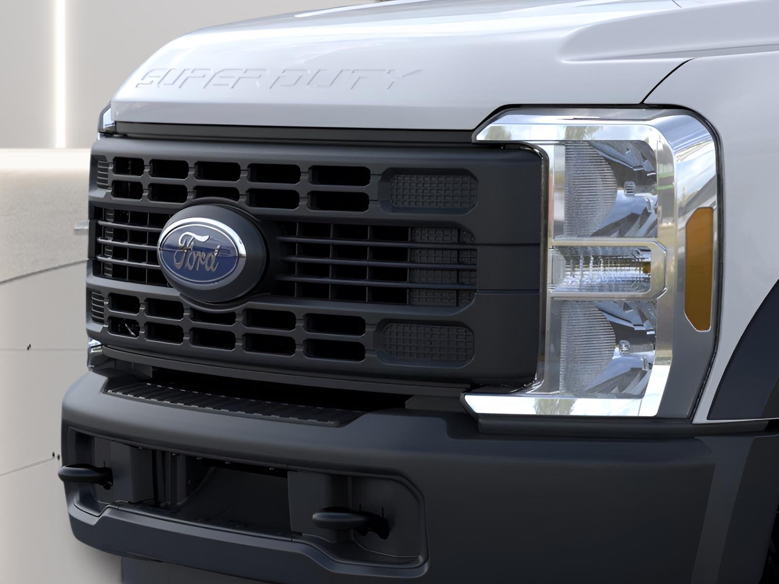 2026 Ford Super Duty F-450 DRW XL CHASSIS ONLY