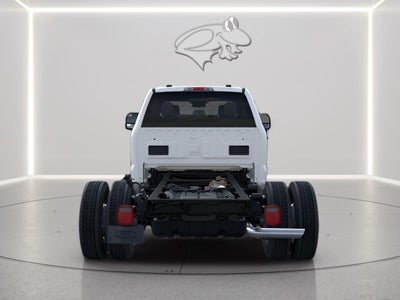 2026 Ford Super Duty F-450 DRW XL CHASSIS ONLY
