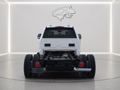 2026 Ford Super Duty F-450 DRW XL CHASSIS ONLY