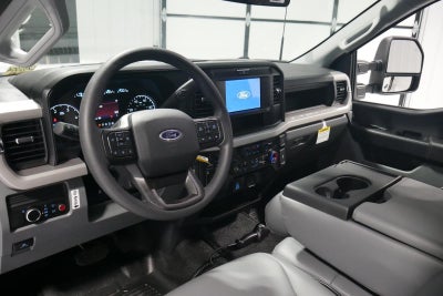 2025 Ford Super Duty F-450 DRW 9' DYNA PRO 3-4 YARD DUMP, BUYERS "L" PACK TOOL BOX, 1/4 CAB SHIELD, MANUAL TARP, FULL PLATE COMBO HITCH 2 5/16" BALL,