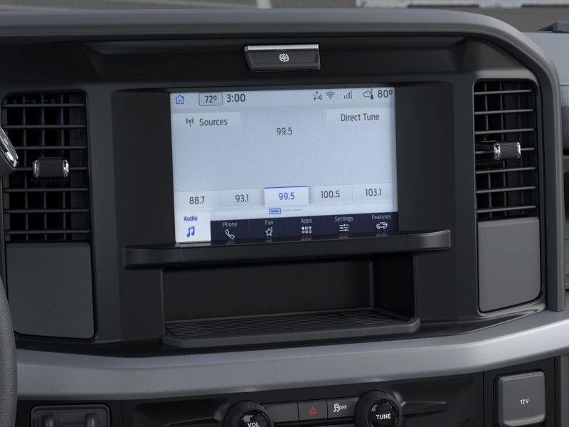 2025 Ford Super Duty F-450 DRW 9' DYNA PRO 3-4 YARD DUMP, BUYERS "L" PACK TOOL BOX, 1/4 CAB SHIELD, MANUAL TARP, FULL PLATE COMBO HITCH 2 5/16" BALL,