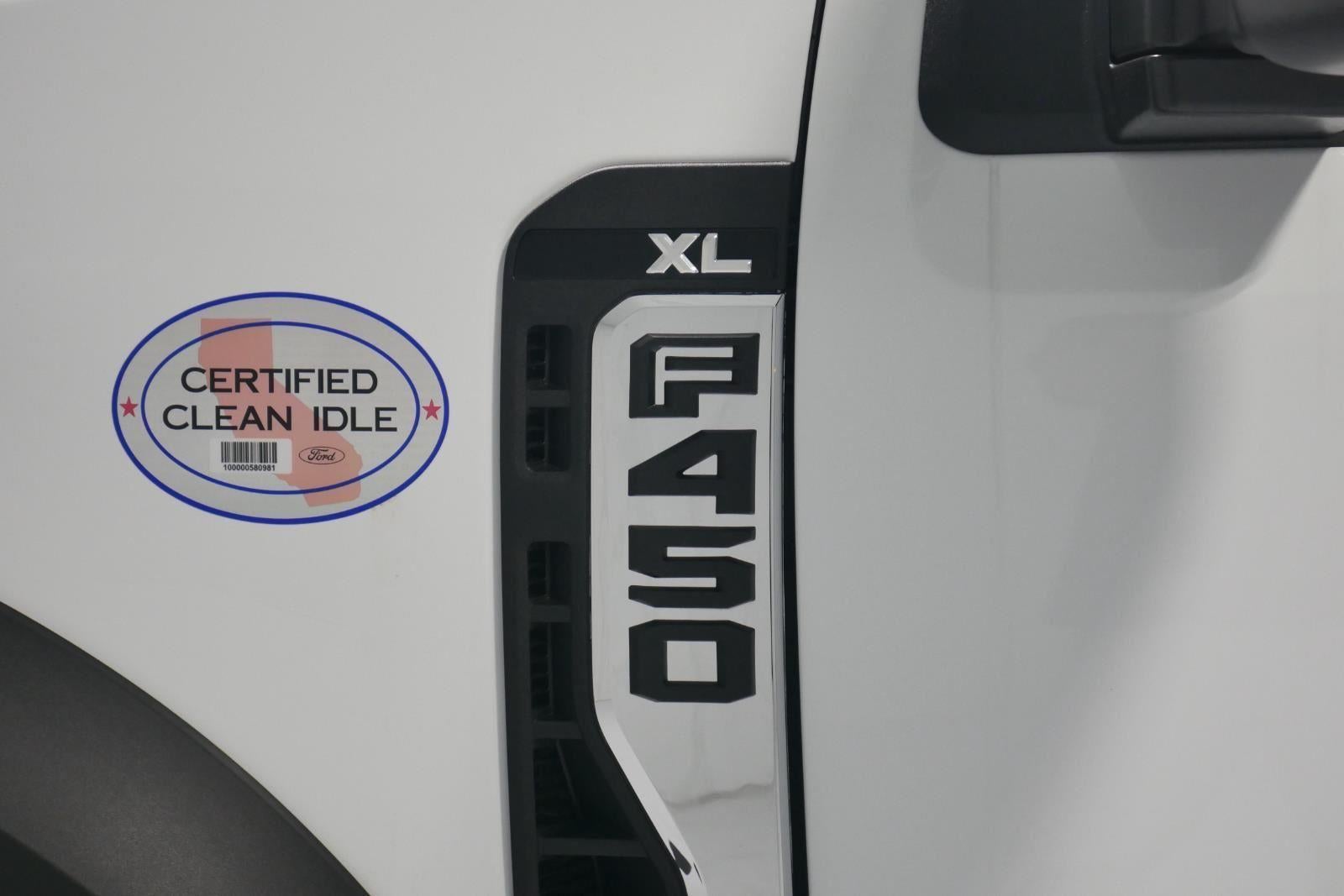 2025 Ford Super Duty F-450 DRW 9' DYNA PRO 3-4 YARD DUMP, BUYERS "L" PACK TOOL BOX, 1/4 CAB SHIELD, MANUAL TARP, FULL PLATE COMBO HITCH 2 5/16" BALL,