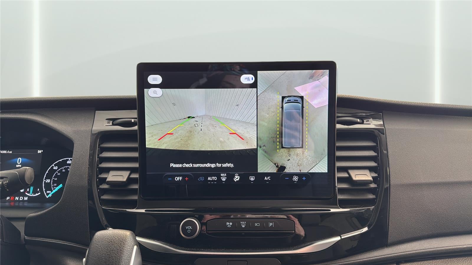 2023 Ford Transit 350 XLT