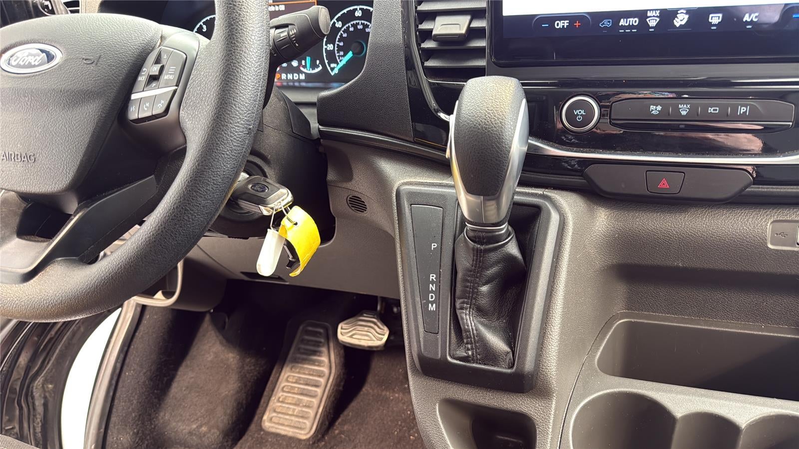 2023 Ford Transit 350 XLT