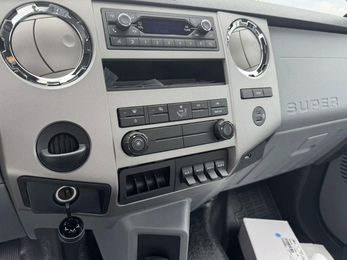 2025 Ford F-650-750 F-650 SD Gas Straight Frame