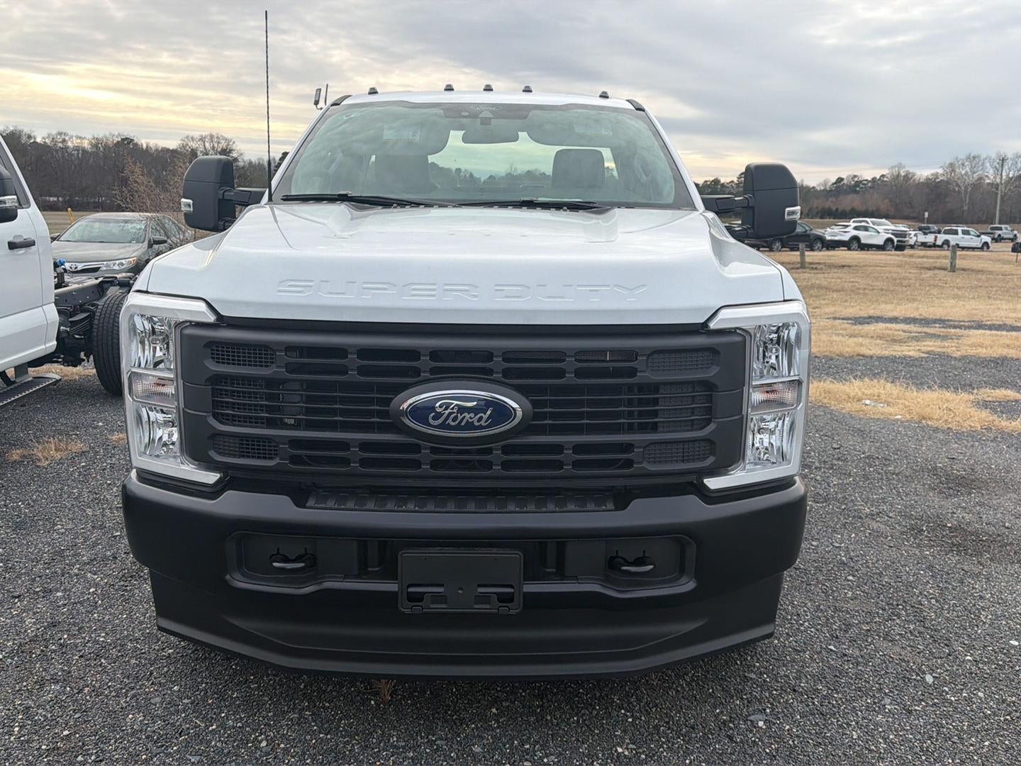 2026 Ford Super Duty F-350 DRW XL
