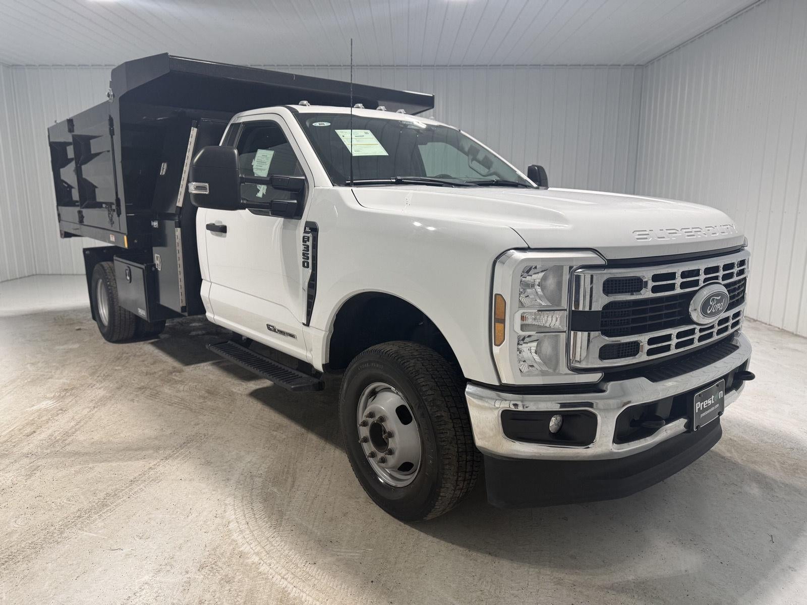 2024 Ford Super Duty F-350 DRW XL