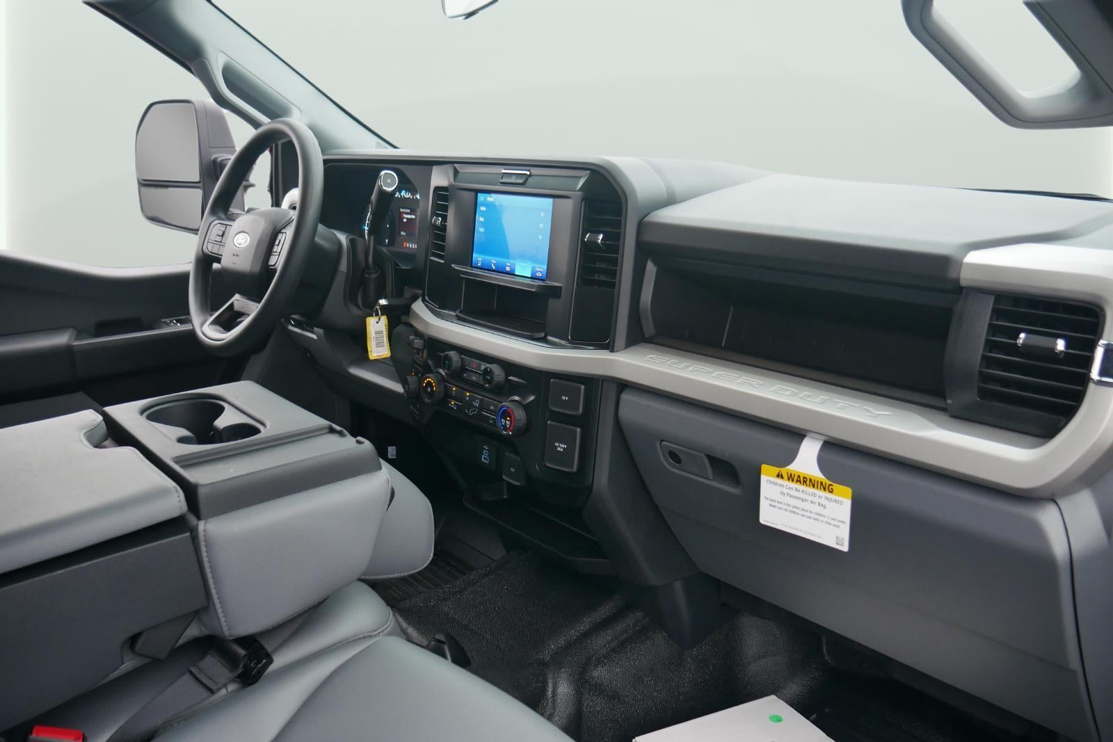 2026 Ford Super Duty F-550 DRW 12' RUGBY HEAVY DUTY LANDSCAPER, MAUNAL TARP, 48'" BARN DOORS, COMBO HITCH