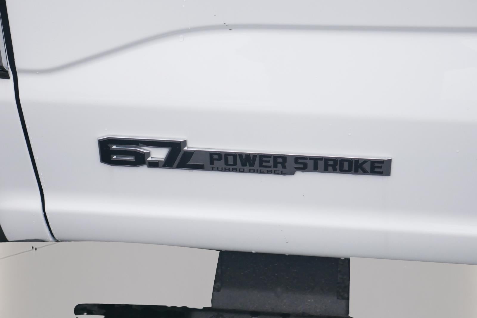 2026 Ford Super Duty F-550 DRW 12' RUGBY HEAVY DUTY LANDSCAPER, MAUNAL TARP, 48'" BARN DOORS, COMBO HITCH